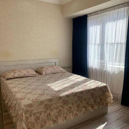 Lux Apartment Shymkent Exterior photo