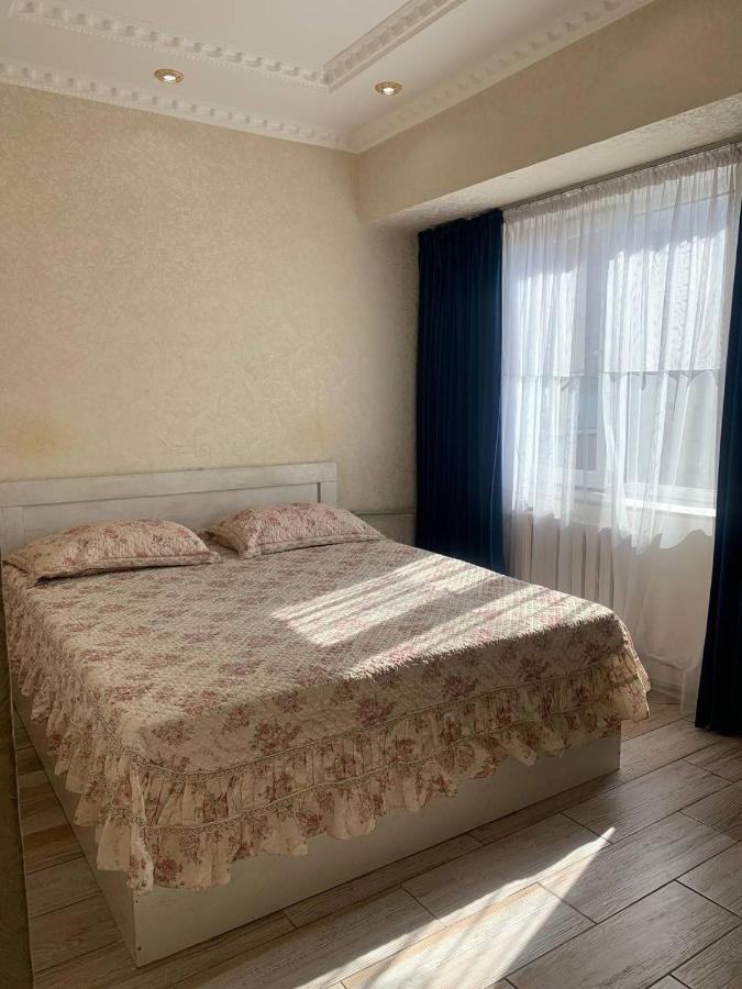 Lux Apartment Shymkent Exterior photo